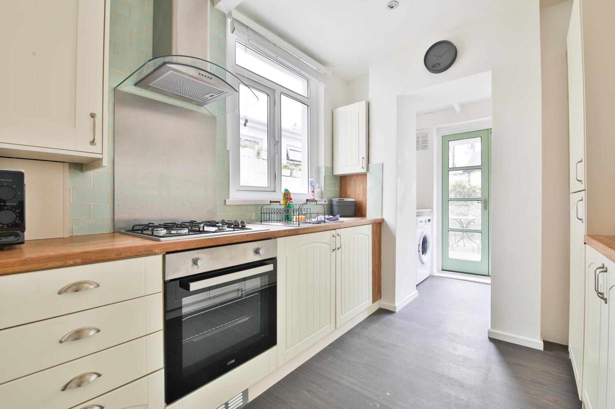 Fresh Cardiff Bay 2 Bedroom House- 3 Tv'S Exterior photo