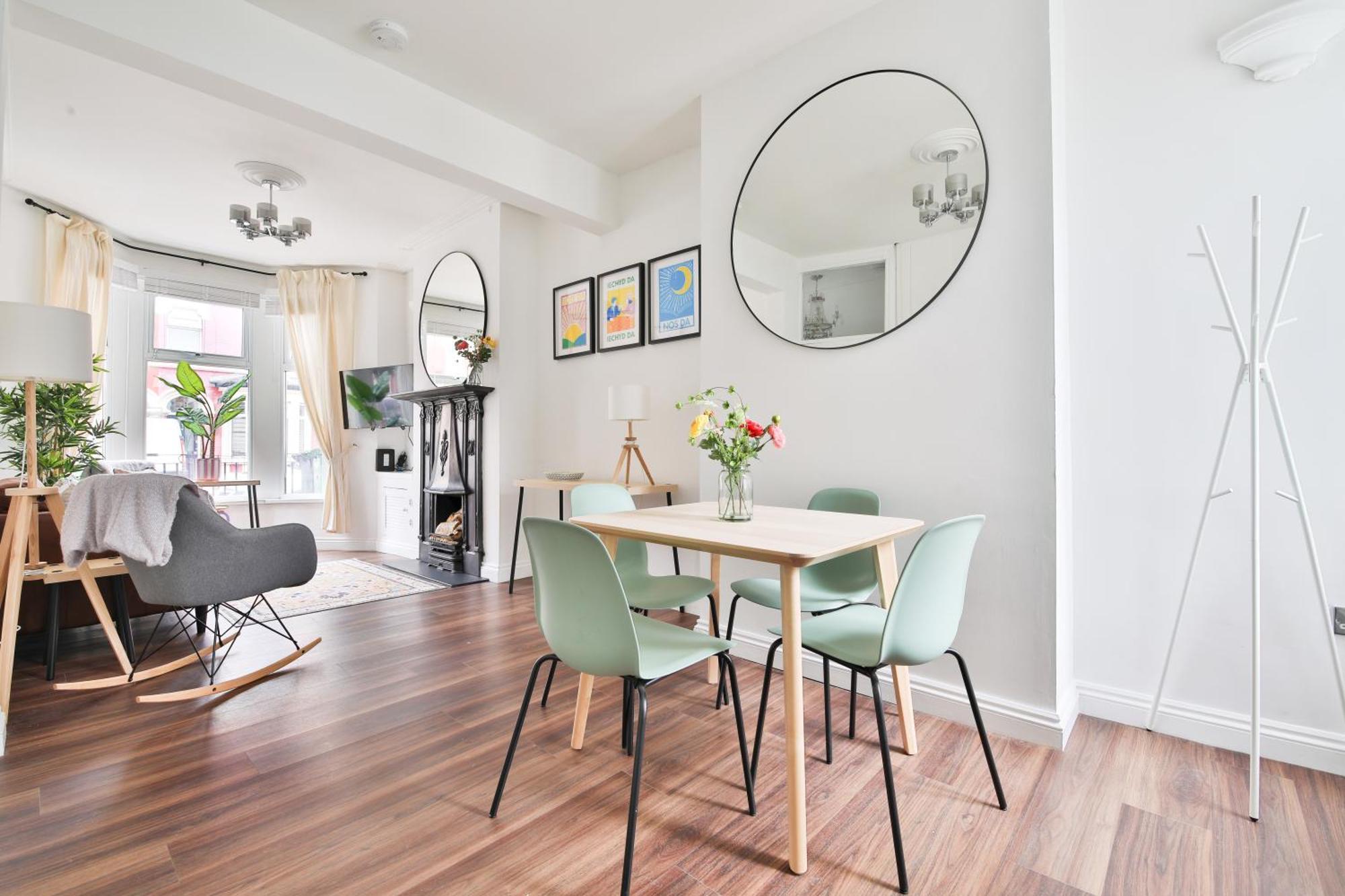 Fresh Cardiff Bay 2 Bedroom House- 3 Tv'S Exterior photo