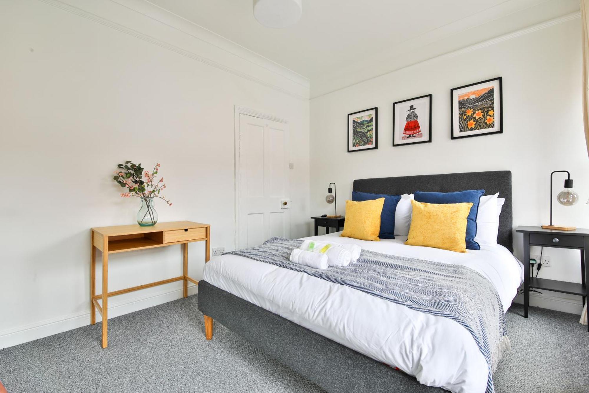 Fresh Cardiff Bay 2 Bedroom House- 3 Tv'S Exterior photo